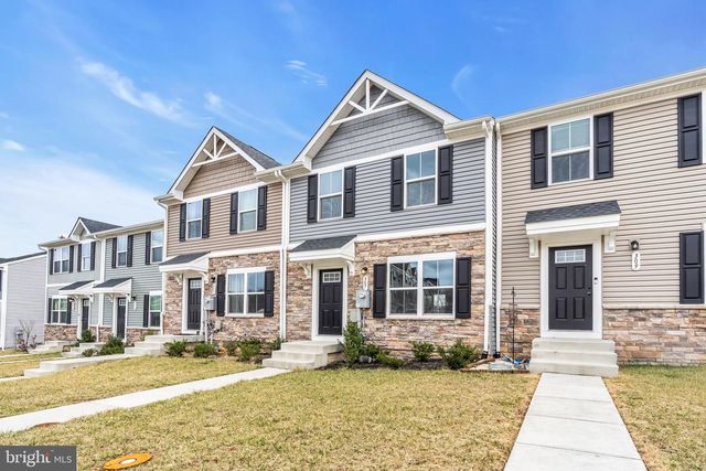 307 WILLIAMS ST, Strasburg, VA 22657