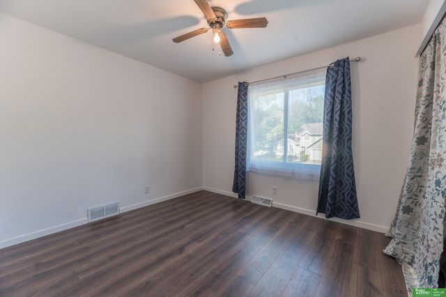 1011 Bluff Street, Bellevue, NE 68005