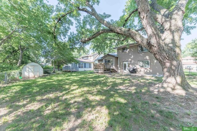 1011 Bluff Street, Bellevue, NE 68005