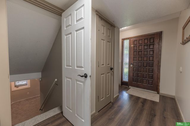 1011 Bluff Street, Bellevue, NE 68005