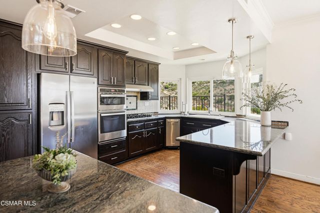 5180 Lafitte Drive, Oak Park, CA 91377