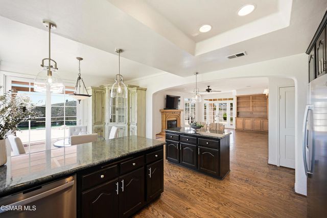 5180 Lafitte Drive, Oak Park, CA 91377