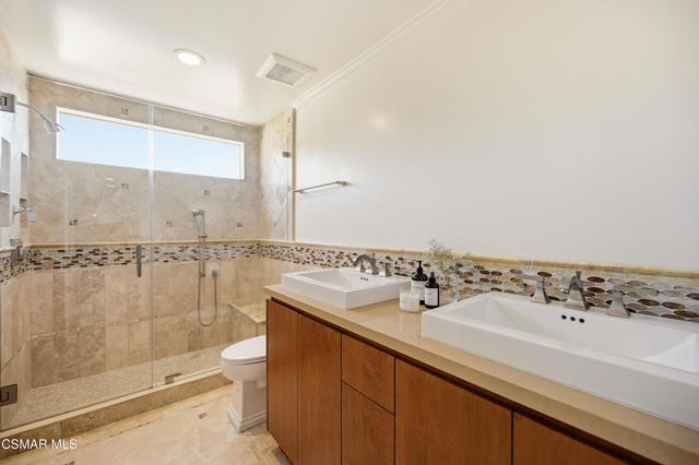 5180 Lafitte Drive, Oak Park, CA 91377