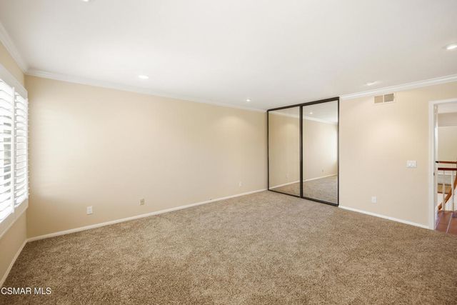 5180 Lafitte Drive, Oak Park, CA 91377