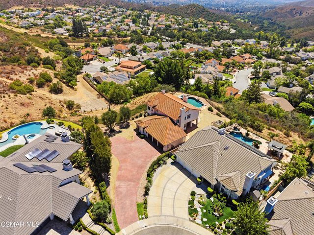 5180 Lafitte Drive, Oak Park, CA 91377