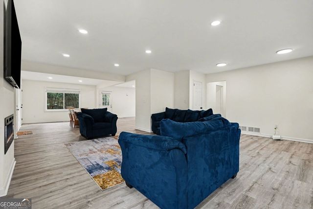 3534 Spring Circle, Decatur, GA 30032