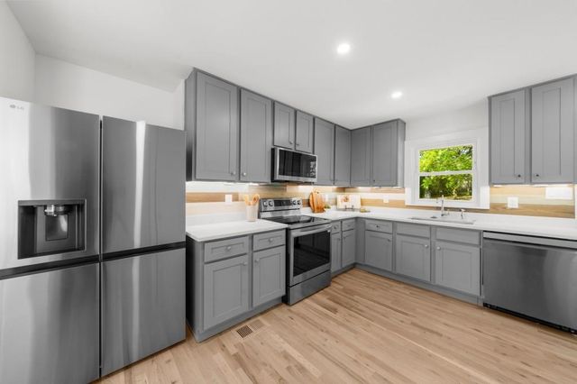 2385 Perkerson SW Road, Atlanta, GA 30315