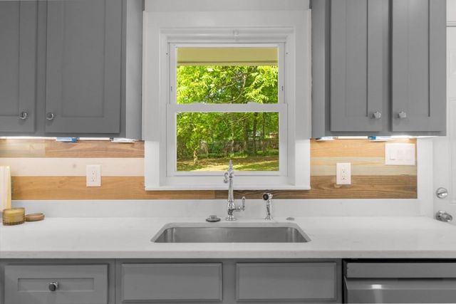 2385 Perkerson SW Road, Atlanta, GA 30315