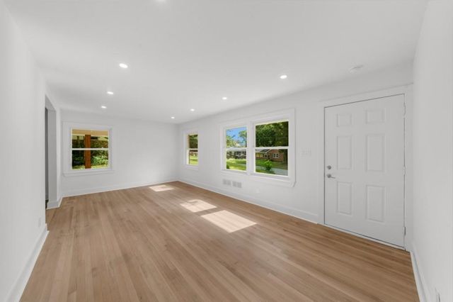 2385 Perkerson SW Road, Atlanta, GA 30315