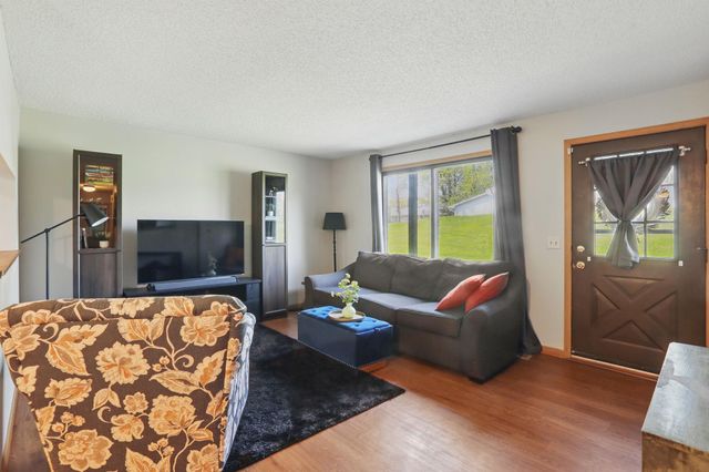 111 96th Lane NE, Blaine, MN 55434