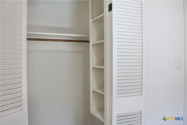 2704 Loma Vista, Victoria, TX 77901
