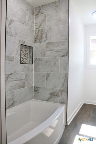 2704 Loma Vista, Victoria, TX 77901