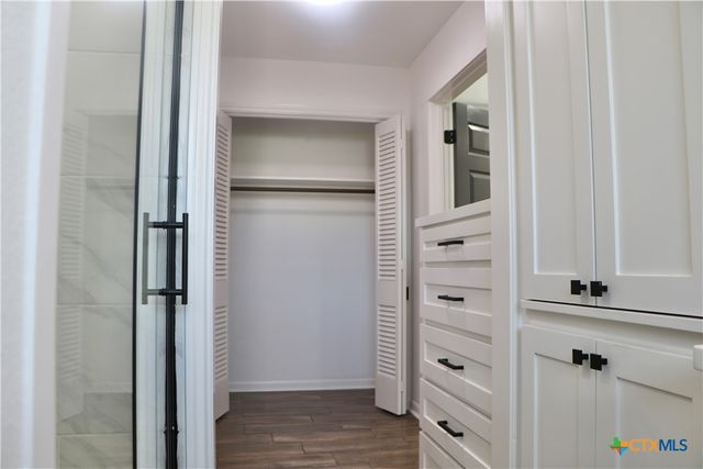 2704 Loma Vista, Victoria, TX 77901