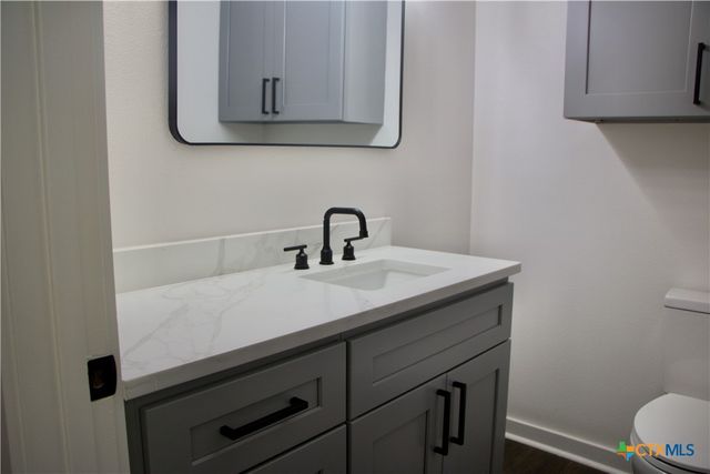 2704 Loma Vista, Victoria, TX 77901