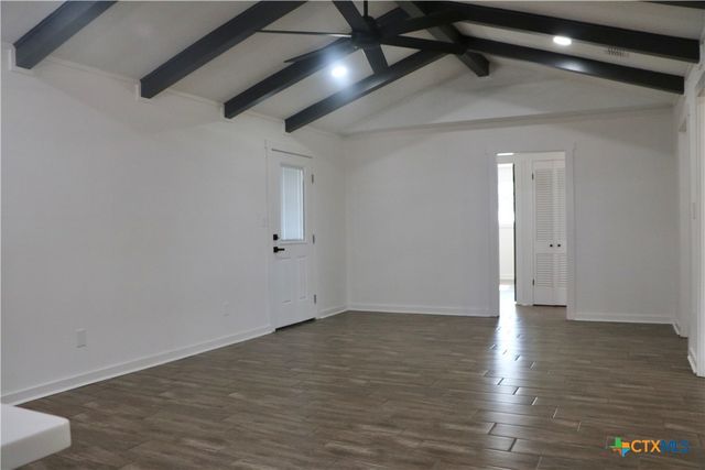 2704 Loma Vista, Victoria, TX 77901