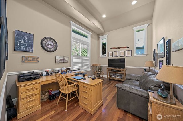6220 213th Avenue Ct E, Bonney Lake, WA 98391