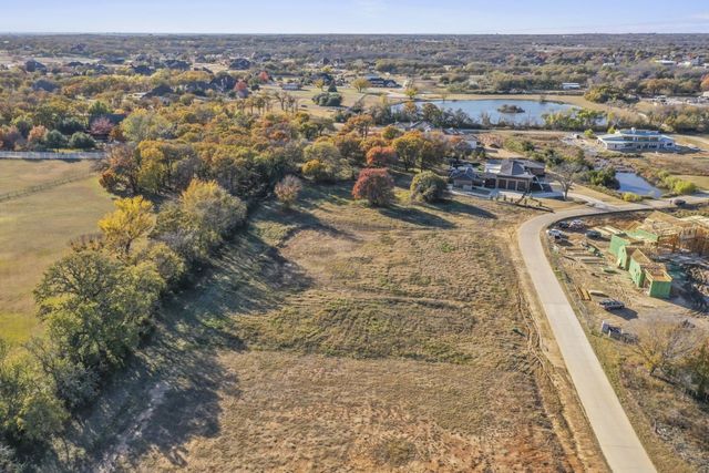 1310 Clydesdale Road, Bartonville, TX 76226