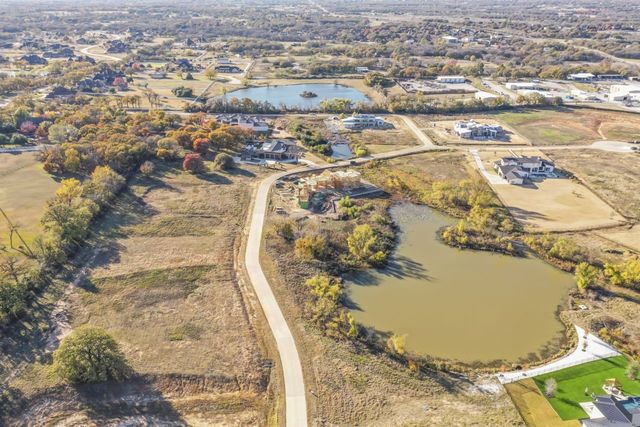 1310 Clydesdale Road, Bartonville, TX 76226