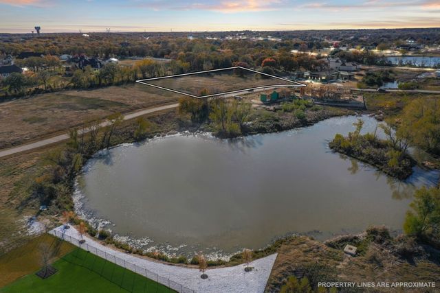 1310 Clydesdale Road, Bartonville, TX 76226