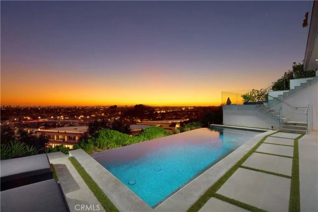 1201 Dolphin Terrace, Corona Del Mar, CA 92625
