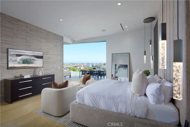 1201 Dolphin Terrace, Corona Del Mar, CA 92625