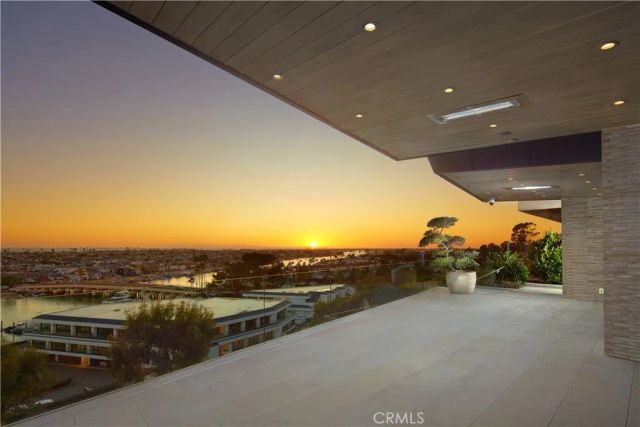 1201 Dolphin Terrace, Corona Del Mar, CA 92625
