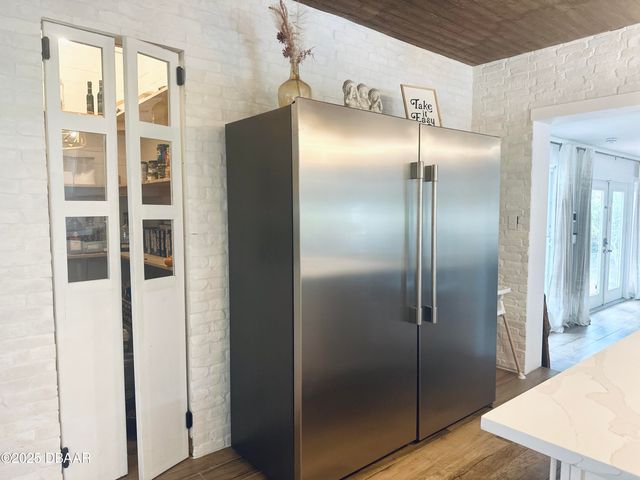 1608 N Halifax Avenue, Daytona Beach, FL 32118