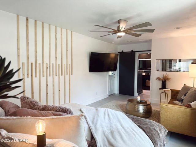 1608 N Halifax Avenue, Daytona Beach, FL 32118