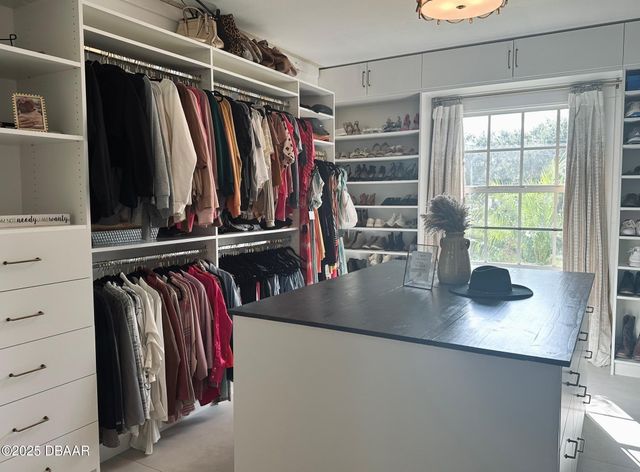 1608 N Halifax Avenue, Daytona Beach, FL 32118