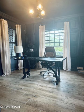 1608 N Halifax Avenue, Daytona Beach, FL 32118