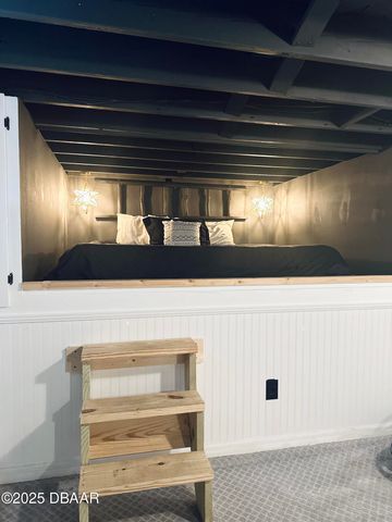 1608 N Halifax Avenue, Daytona Beach, FL 32118