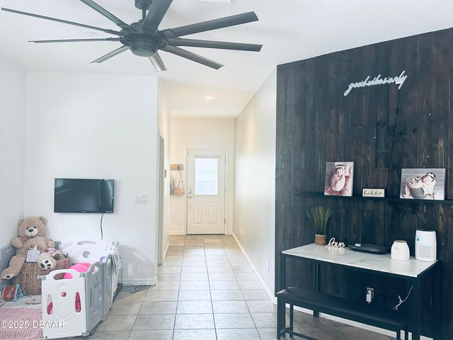 1608 N Halifax Avenue, Daytona Beach, FL 32118