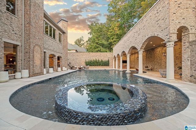 5246 GREYSTONE WAY, Birmingham, AL 35242