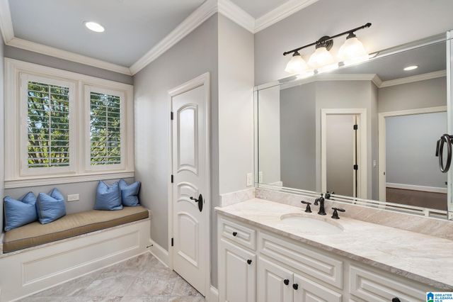 5246 GREYSTONE WAY, Birmingham, AL 35242