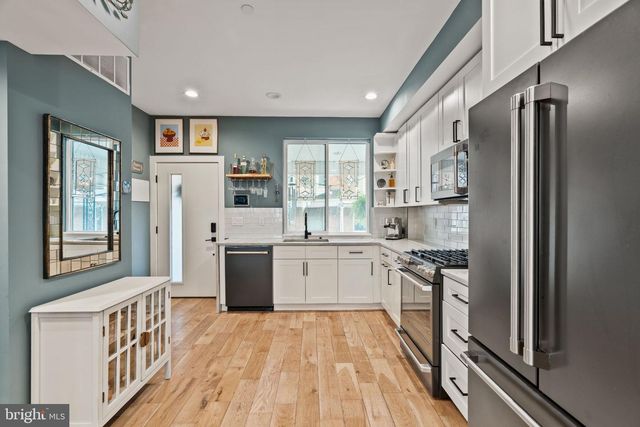 2932 NICHOLAS ST, Philadelphia, PA 19121
