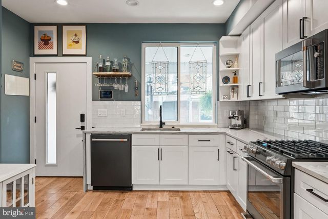 2932 NICHOLAS ST, Philadelphia, PA 19121
