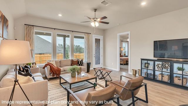 1420 Wood Vine Drive, Oak Point, TX 75068