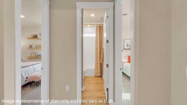 1420 Wood Vine Drive, Oak Point, TX 75068