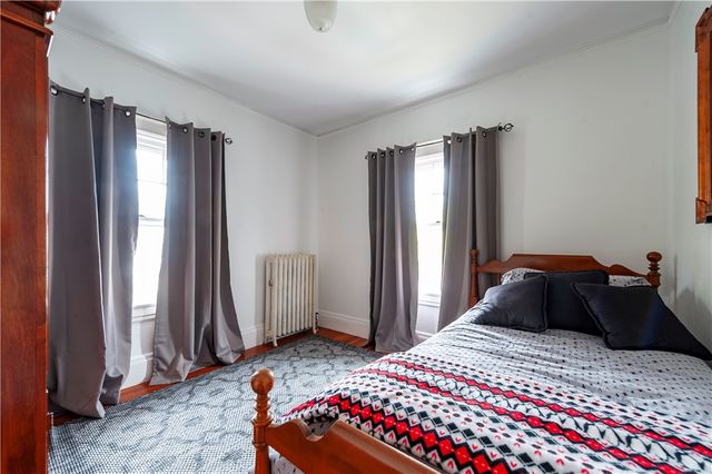 17 Sayles Avenue, Lincoln, RI 02865