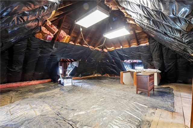 17 Sayles Avenue, Lincoln, RI 02865