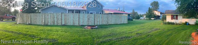 7415 W Farrand Road, Montrose Charter Township, MI 48420