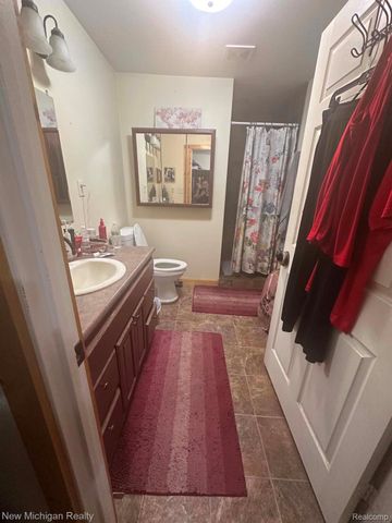 7415 W Farrand Road, Montrose Charter Township, MI 48420