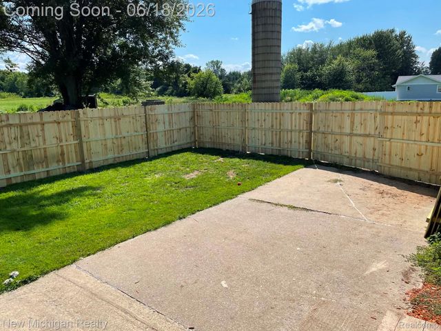7415 W Farrand Road, Montrose Charter Township, MI 48420