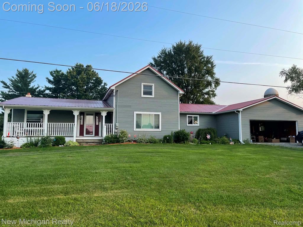 7415 W Farrand Road, Montrose Charter Township, MI 48420