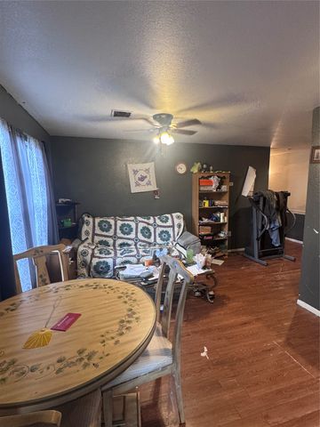 522 S Bristow Avenue, Coweta, OK 74429