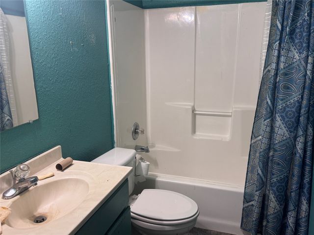 522 S Bristow Avenue, Coweta, OK 74429