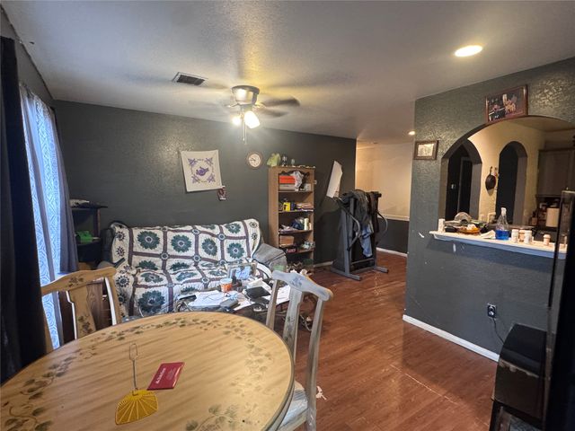 522 S Bristow Avenue, Coweta, OK 74429
