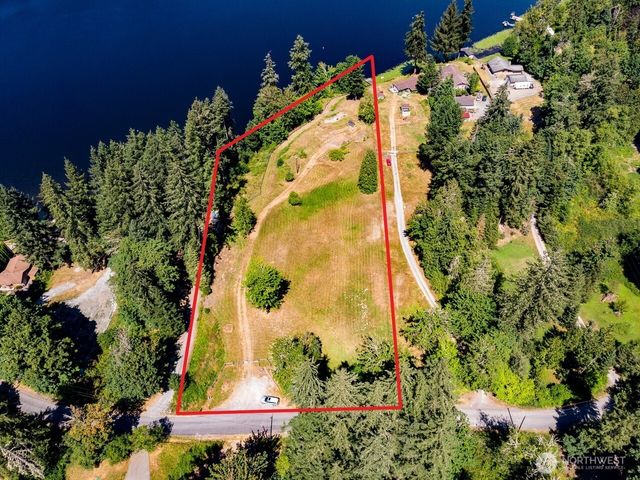 34304 Thomas Road E, Eatonville, WA 98328