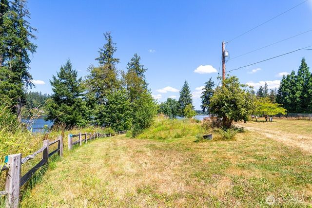 34304 Thomas Road E, Eatonville, WA 98328