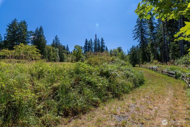 34304 Thomas Road E, Eatonville, WA 98328